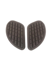 Load image into Gallery viewer, Knee Pads for the Fuel Tank 1 Set - Dark Brown 190mm x 110mm - Highway Hawk HC61-061
