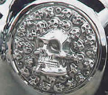Load image into Gallery viewer, 3D Skull Derby Cover 3 Hole Harley-Davidson 1970-98 Evolution Big Twin

